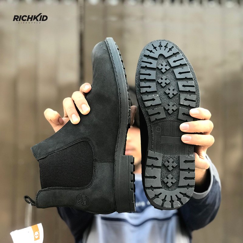 TL Ash Black Leather Chelsea boot - Image 3