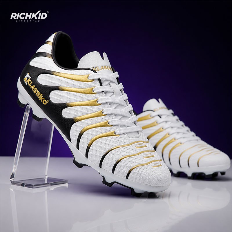 KLASSIKO Premium Soccer boot White