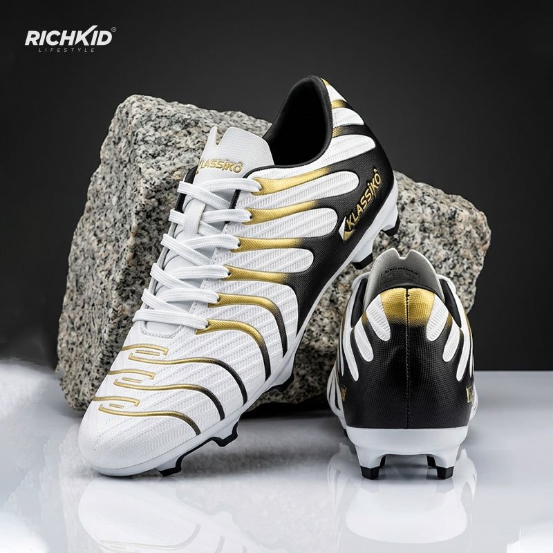 KLASSIKO Premium Soccer boot White - Image 3
