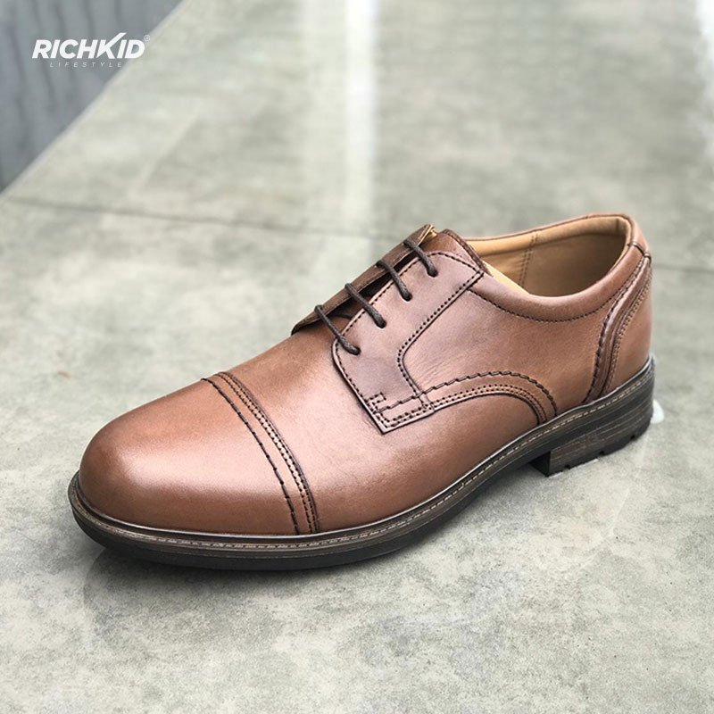 Cap toe Premium leather shoe