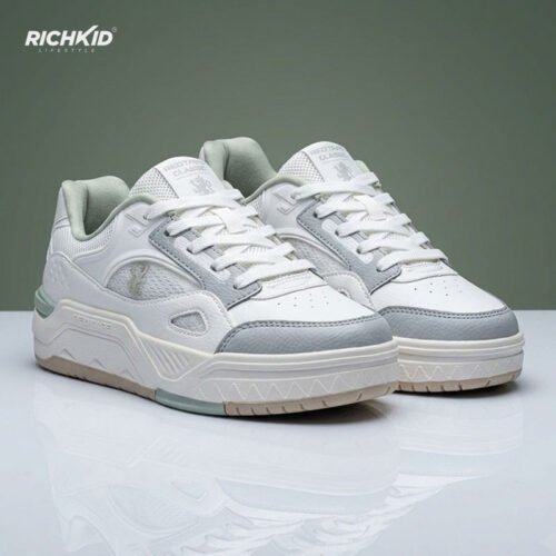 RT BoldStep Grey White