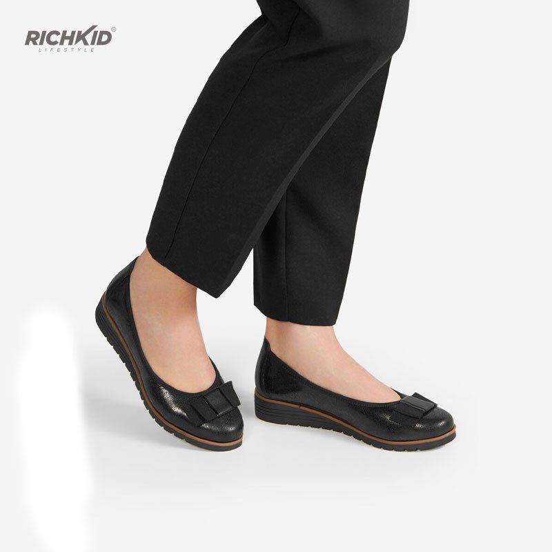 Black Bow Pam Shoe - Image 9