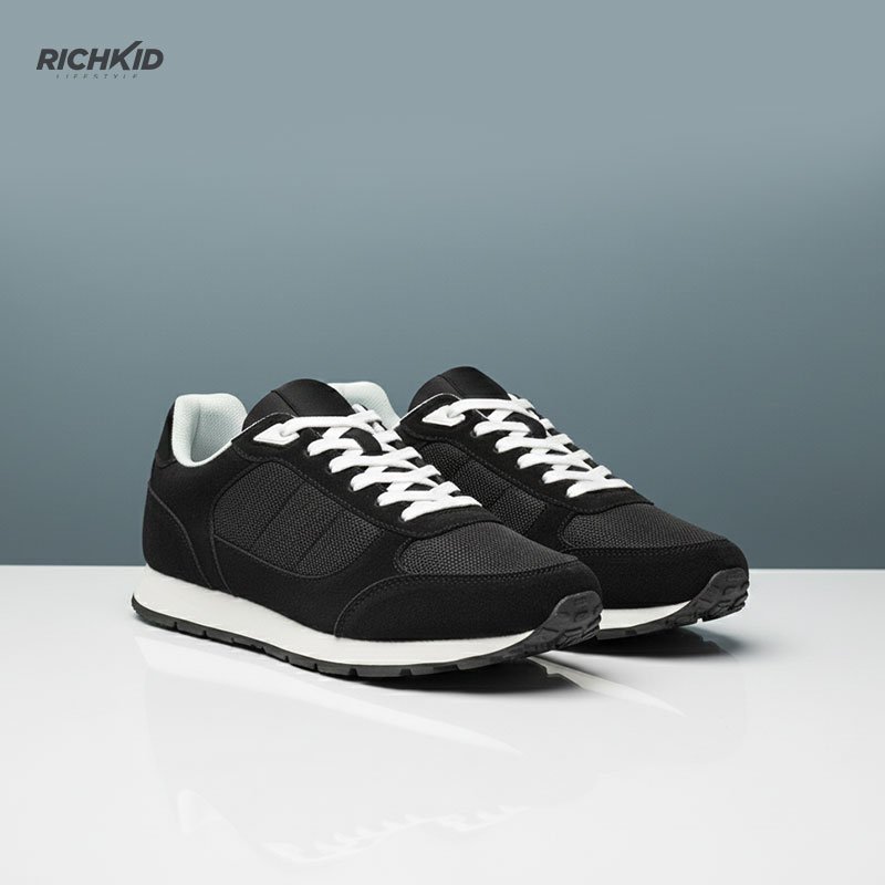 Black–White Casual Shoes - Image 2