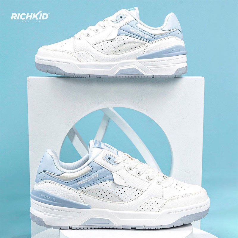 RedTape Sneaker pastel blue - Image 2
