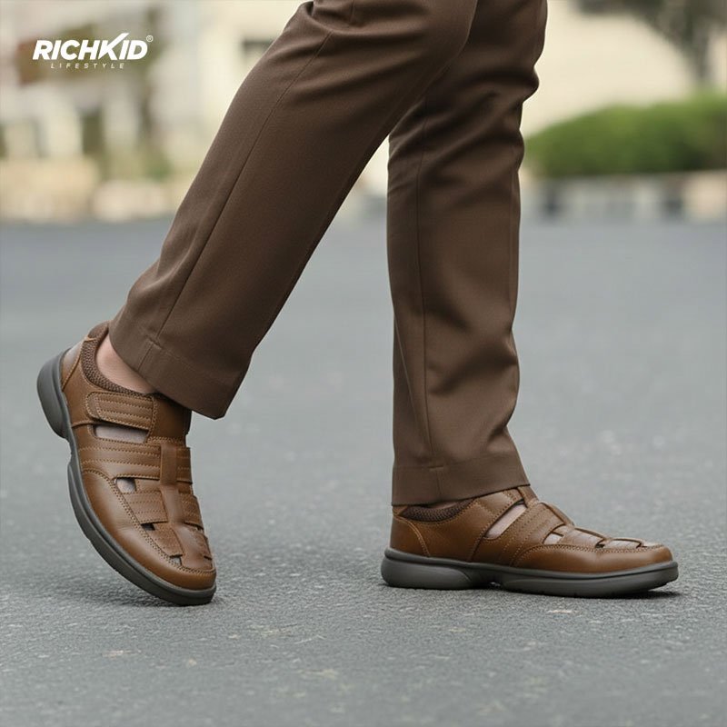 Clark Cycle Shoes Light Brown - Image 3