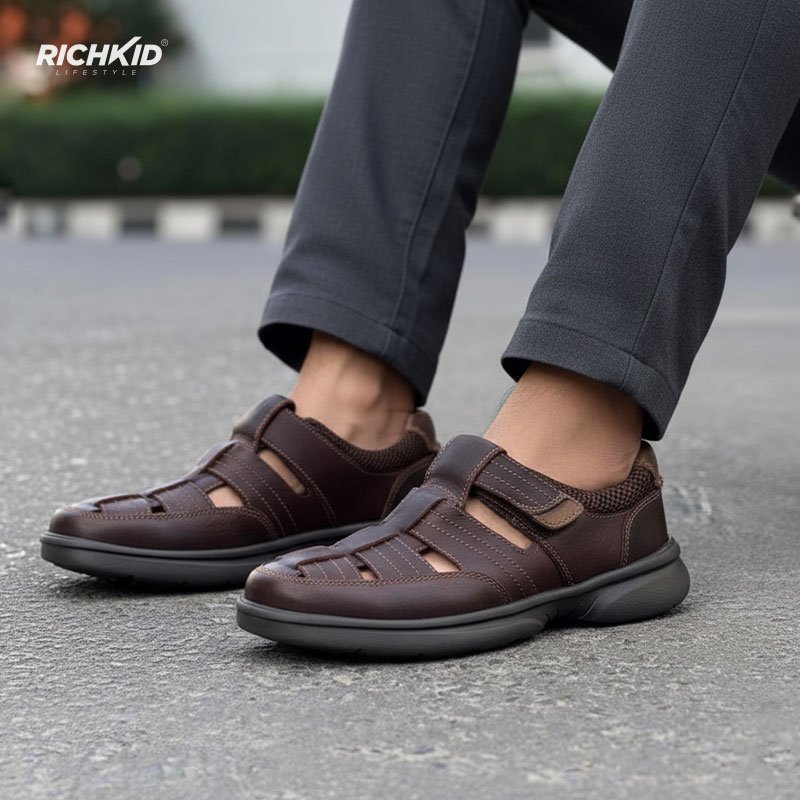 Clark Cycle Shoes Chocolate - Image 4