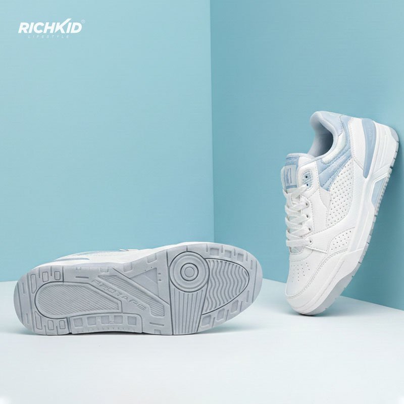 RedTape Sneaker pastel blue - Image 3