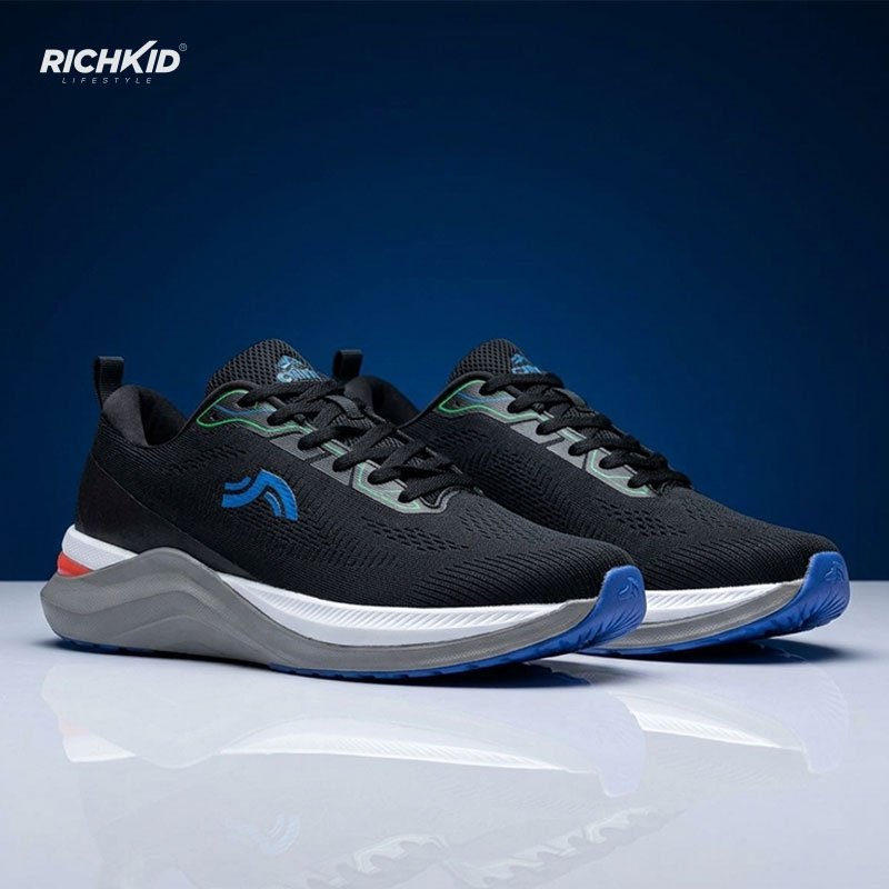 Crivit Running Shoes Black Green - Image 2