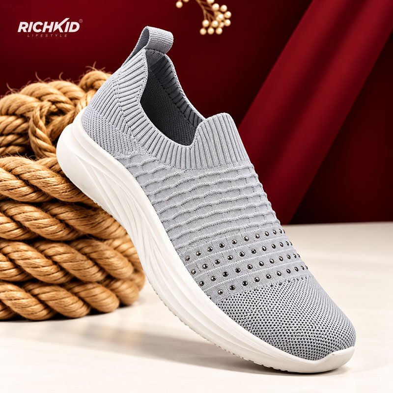 Graceland Super Durable Slip-On Shoes Light Grey - Image 4
